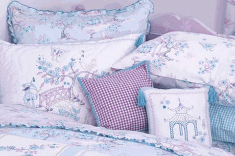 Blue Chicken Bedding